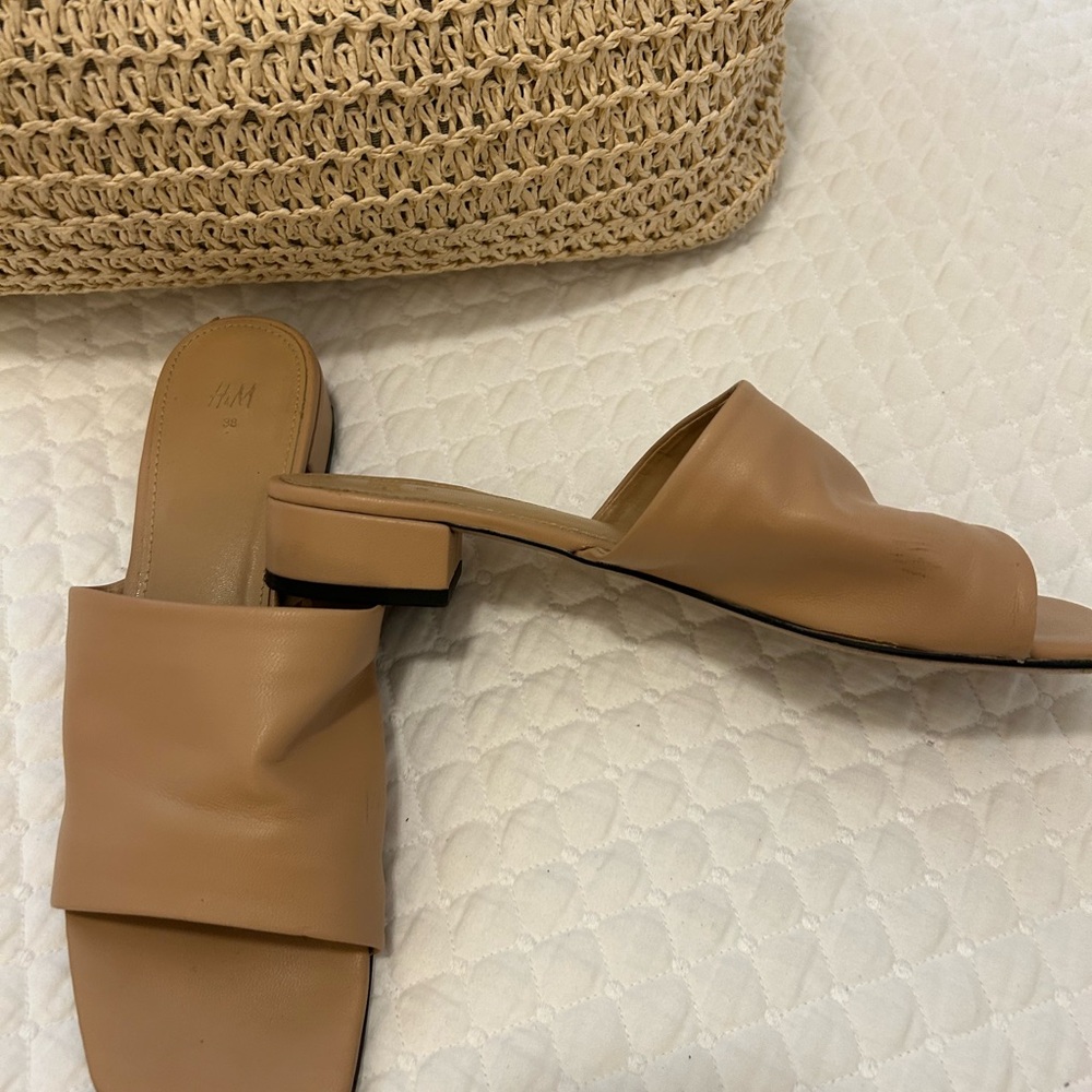 H&M Tan Sandals Modern Minimalist Design